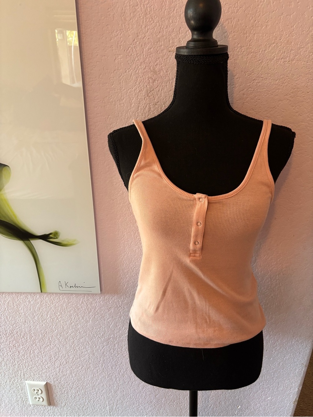 Tank top shirt size medium